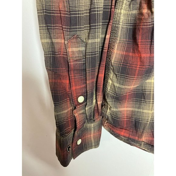 Carhartt Realxed Fit Red Plaid Snap Button Long Sleeve Men's Medium Shirt - Picture 2 of 7